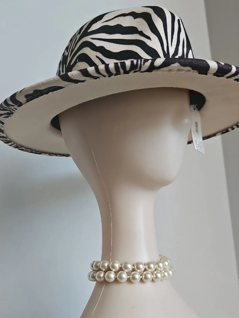 Beloved Millinery Gorgeous Zebra Print Wide Brim Panama Fedora Hat Black & Cream